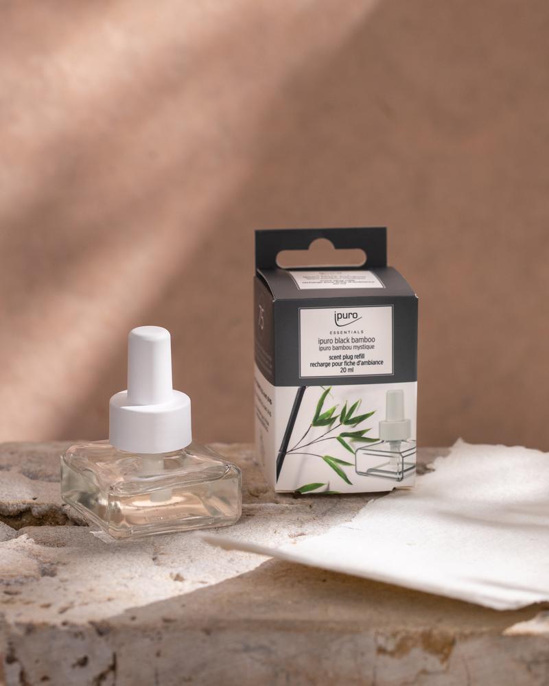 Scent plug refill ESSENTIALS black bamboo (20 ml)