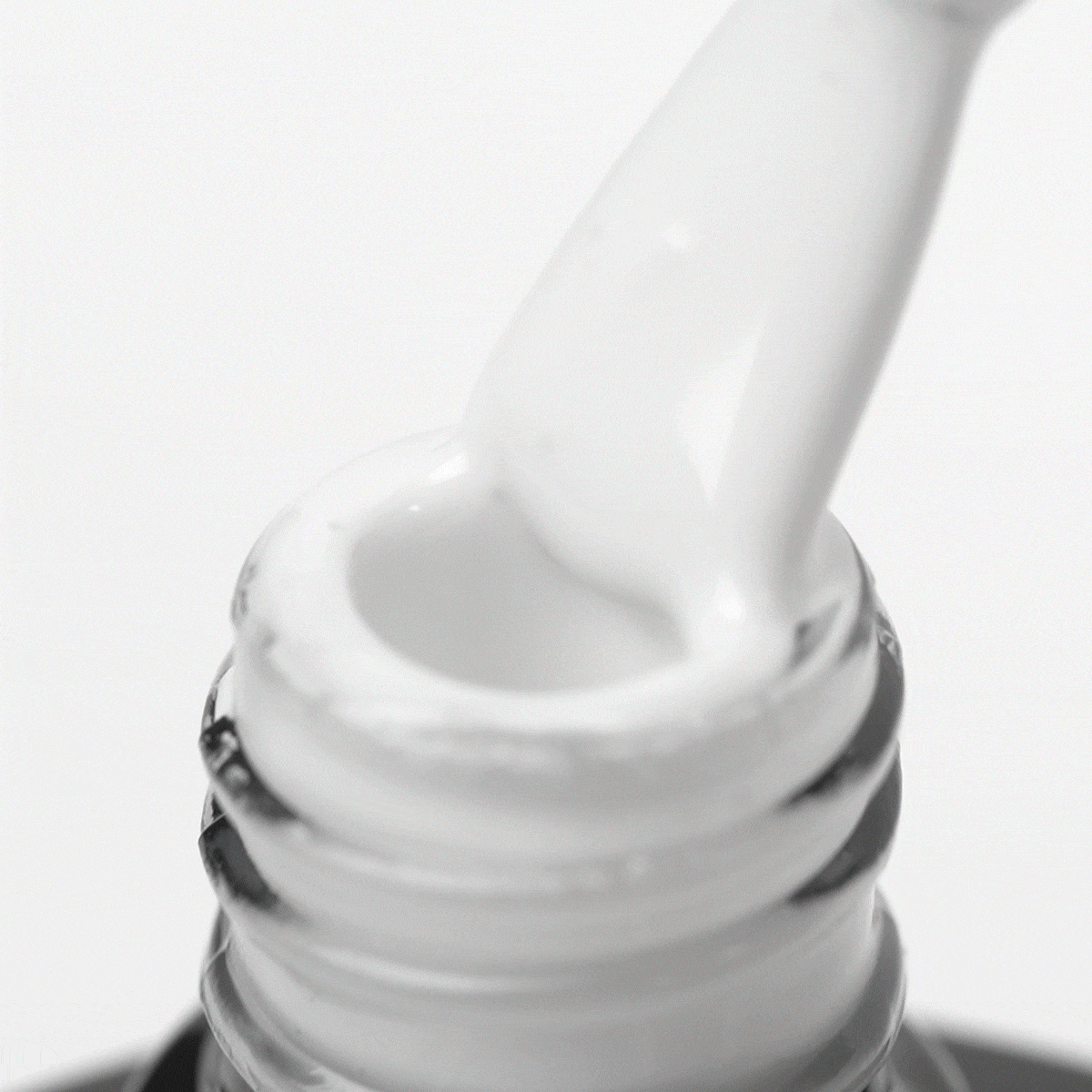 OCHO NAILS Hybrid-Nagellack weiß 001 - 5 g
