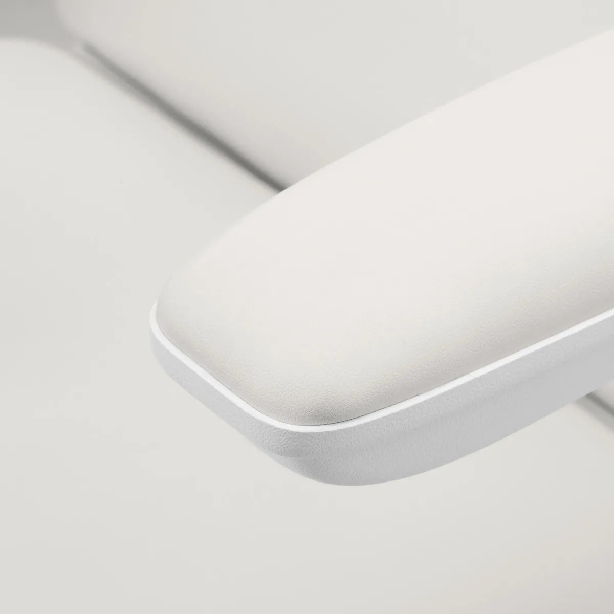 Elektrické kosmetické křeslo SILLON Eclipse 4 aktuátory bílé