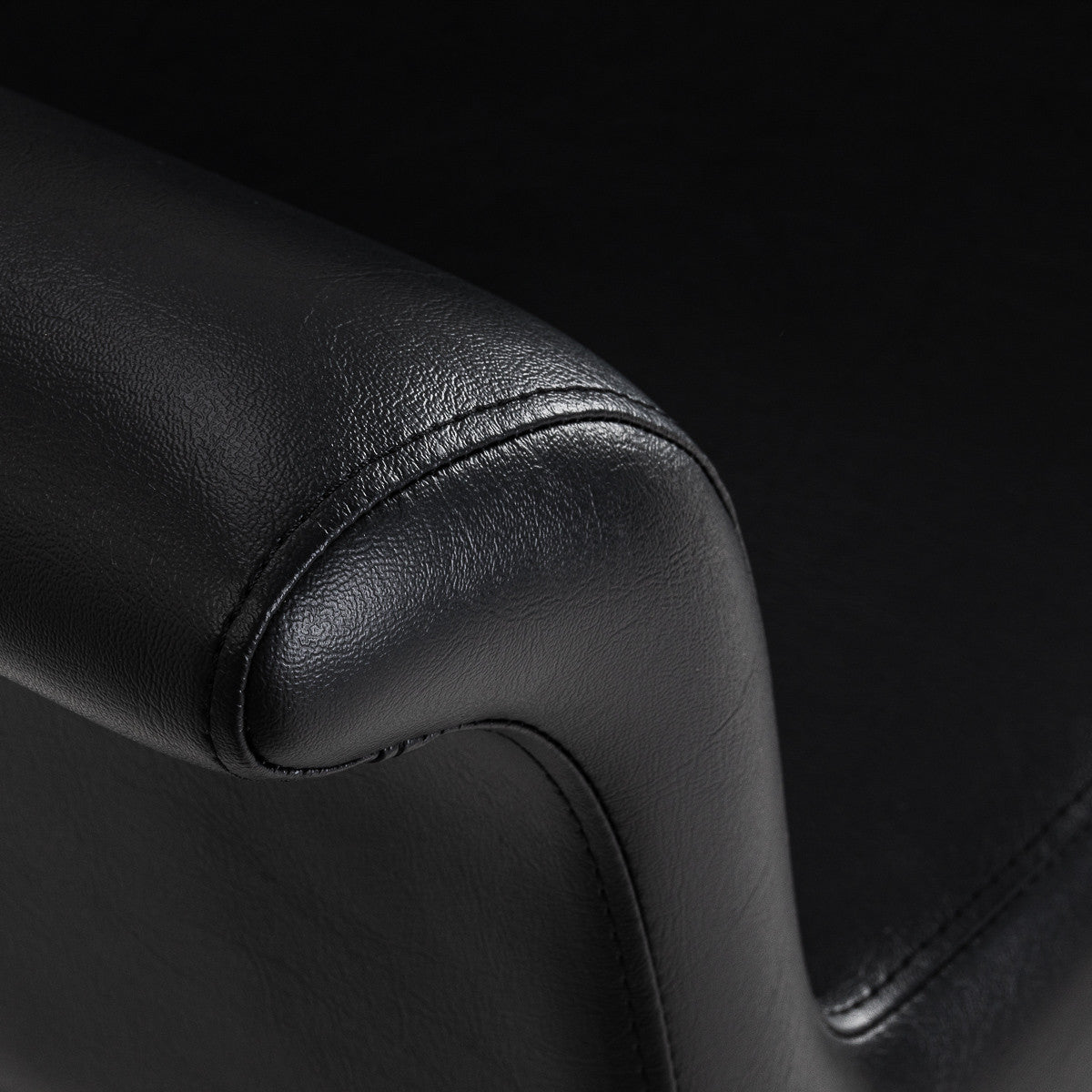 Gabbiano Lucca hairdressing chair black