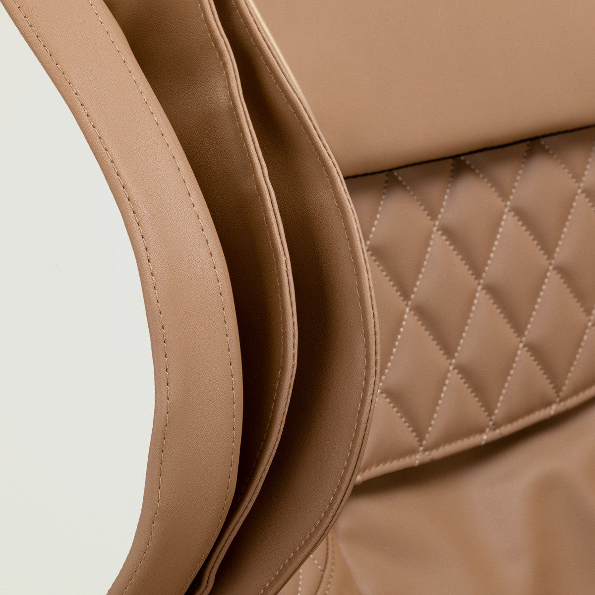 Masážní křeslo Sakura Luxury 808 v bílé a béžové barvě