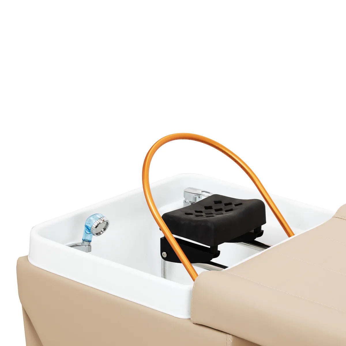 Gabbiano Head Spa Maldives hair washing bed beige