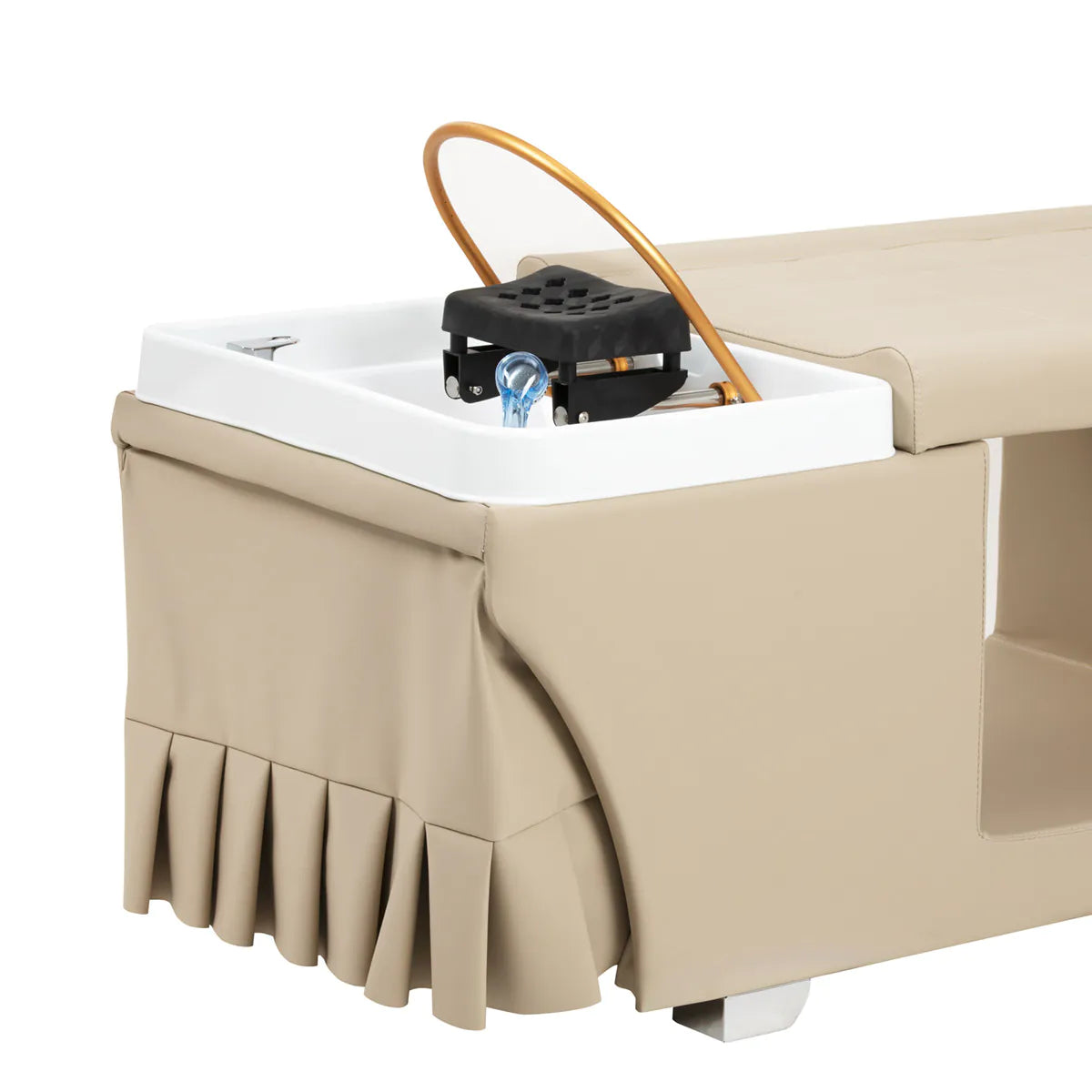 Gabbiano Head Spa Maldives hair washing bed beige