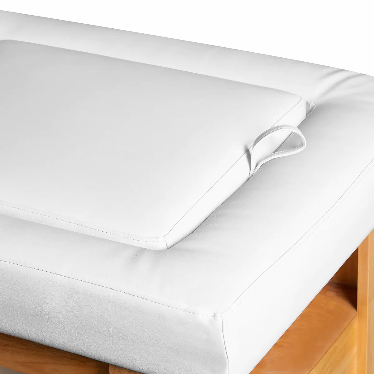Gabbiano Head Spa Bali hair washing bed white
