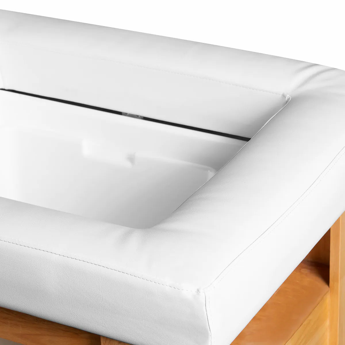 Gabbiano Head Spa Bali hair washing bed white