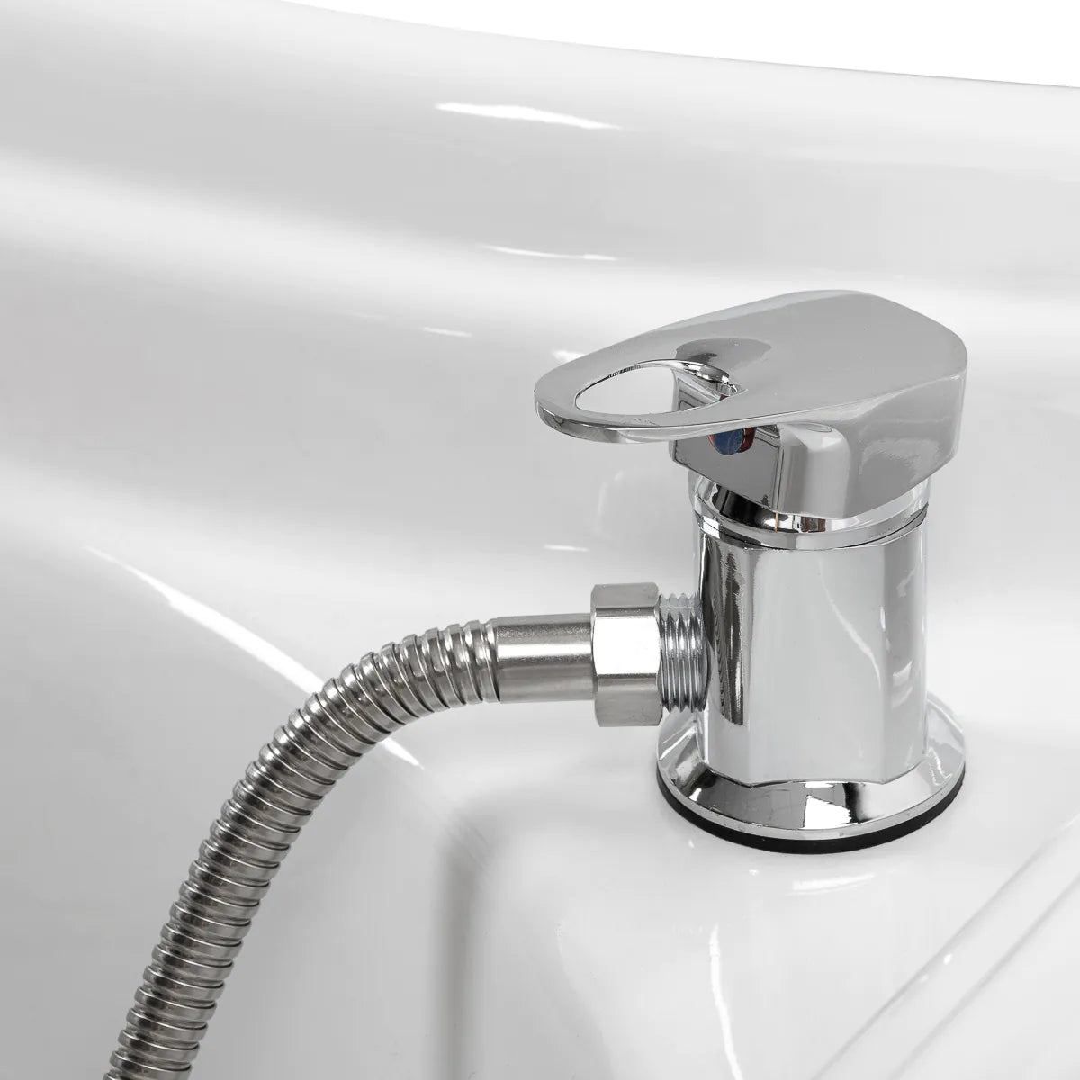 Gabbiano Head Spa Bali hair washing bed grey