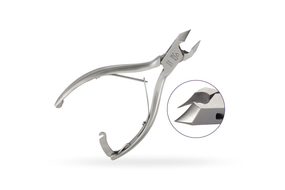 Foot nail clippers front cut 1/4 moon recessed double spring and safety lock