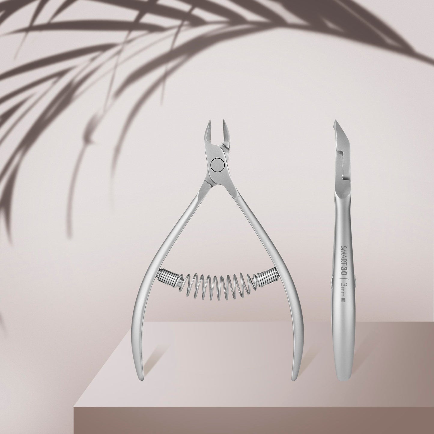 Professional cuticle nippers SMART 30 3 mm - STALEKS