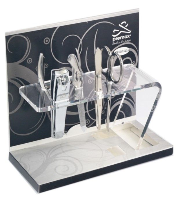 How to Choose Manicure Tools for Professional Use