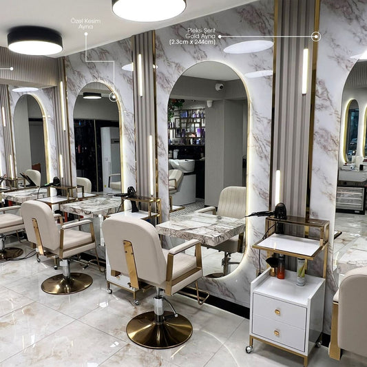 How to properly disinfect tools in the salon