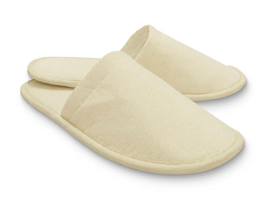 Slippers with closed toe, 30 cm, beige
