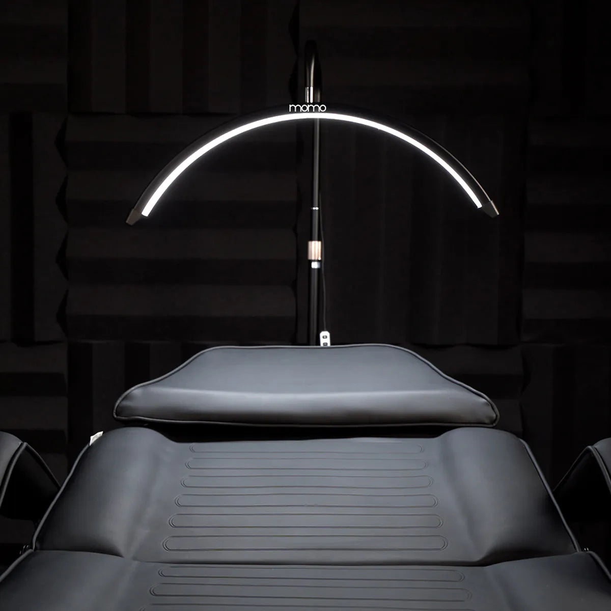 Glow eyelash treatment lamp MOMO MX6 white