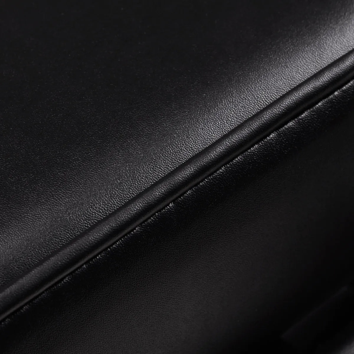 SILLON Lux 273b elektrischer Kosmetikstuhl + 304 Hocker, schwarz