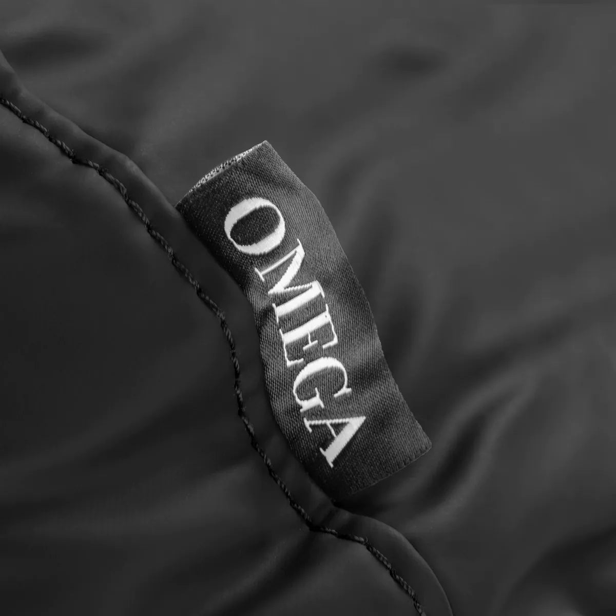 Omega Kopfstütze schwarz
