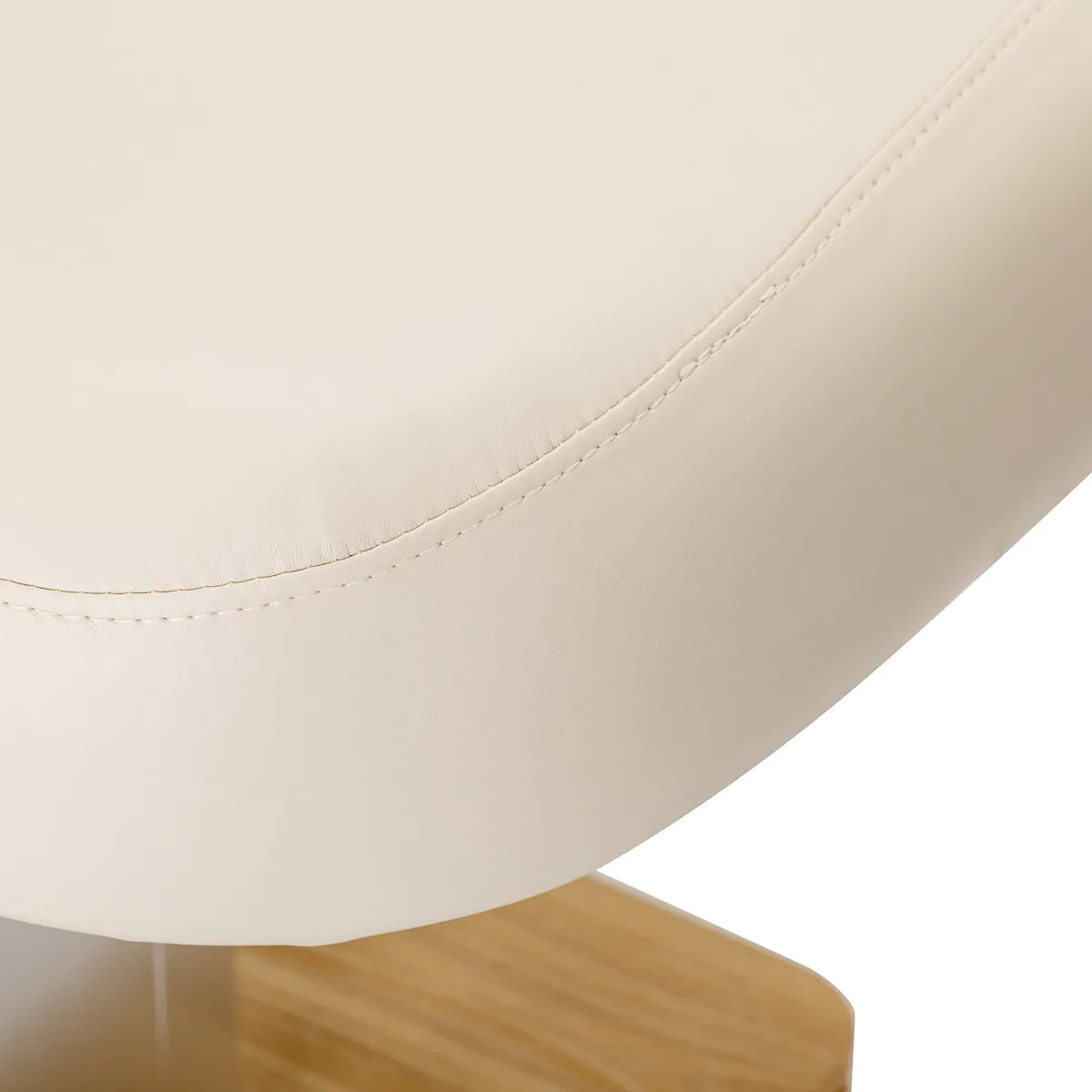SPA-Liege Sillon Comfort creme mit hellbraunem Fuß