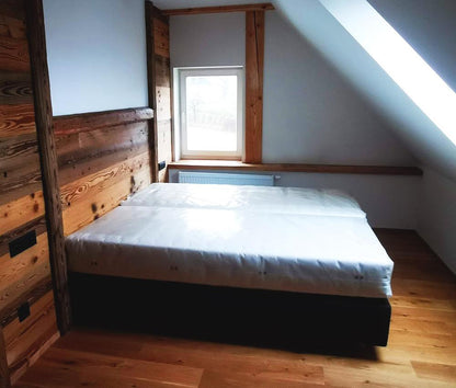 Tabulková pružina s lamelovým jádrem