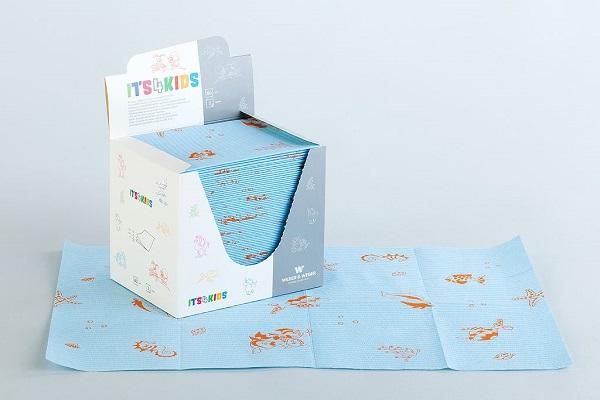 Sheets with cheerful prints  ITS4KIDS 33 x 48 cm (80 pcs in a box)