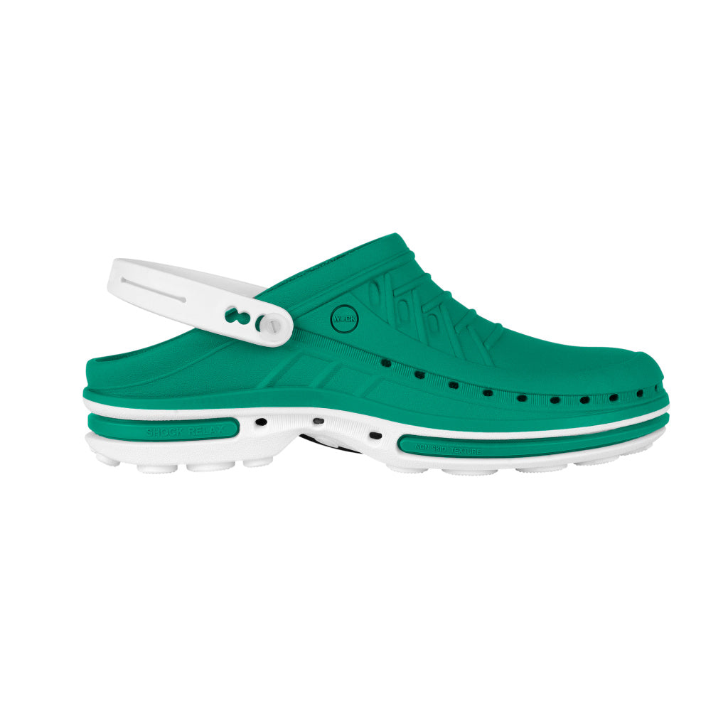 CLOG OP-Schuhe grün-weiß