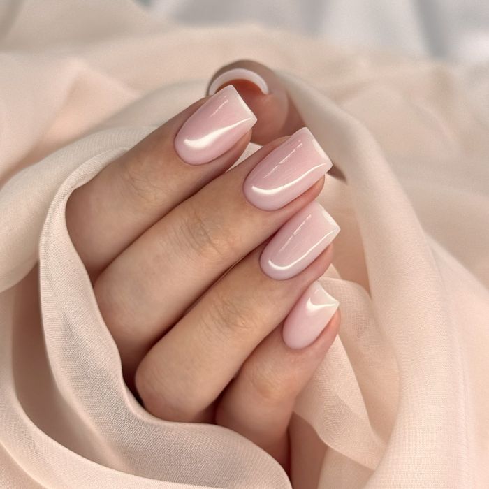 SLOWIANKA 630 Nude Kiss gel polish 10g