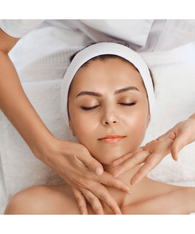 INTENSIVE ANTIAGE ACTIVE se sójou a extraktem z akácie