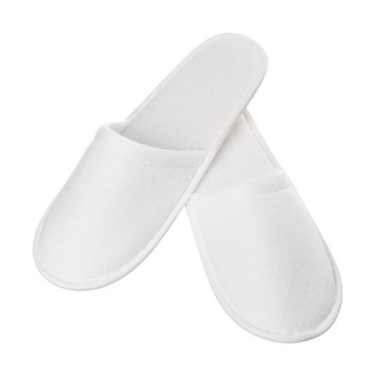 Plush hotel slippers – 1 pair