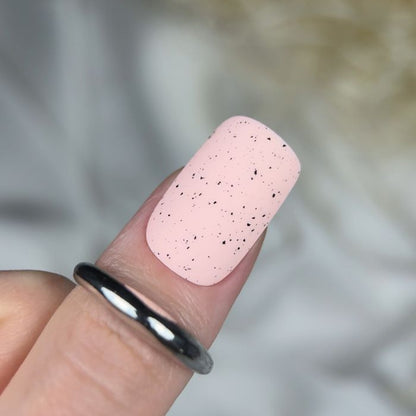 SLOWIANKA Velvet KilldeerEgg vrchní lak bez utírání 10g