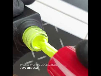 SLOWIANKA 92 Ole Ola gel polish 8g