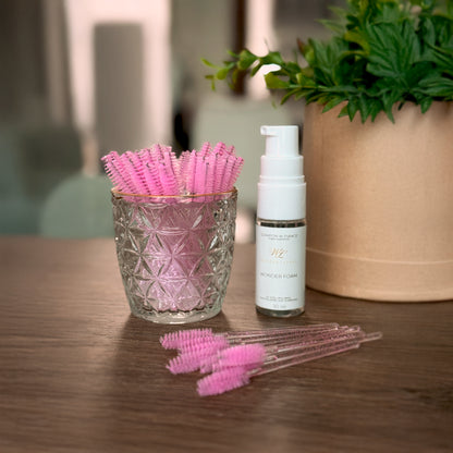 Eyelash and eyebrow brushes, 50 pieces